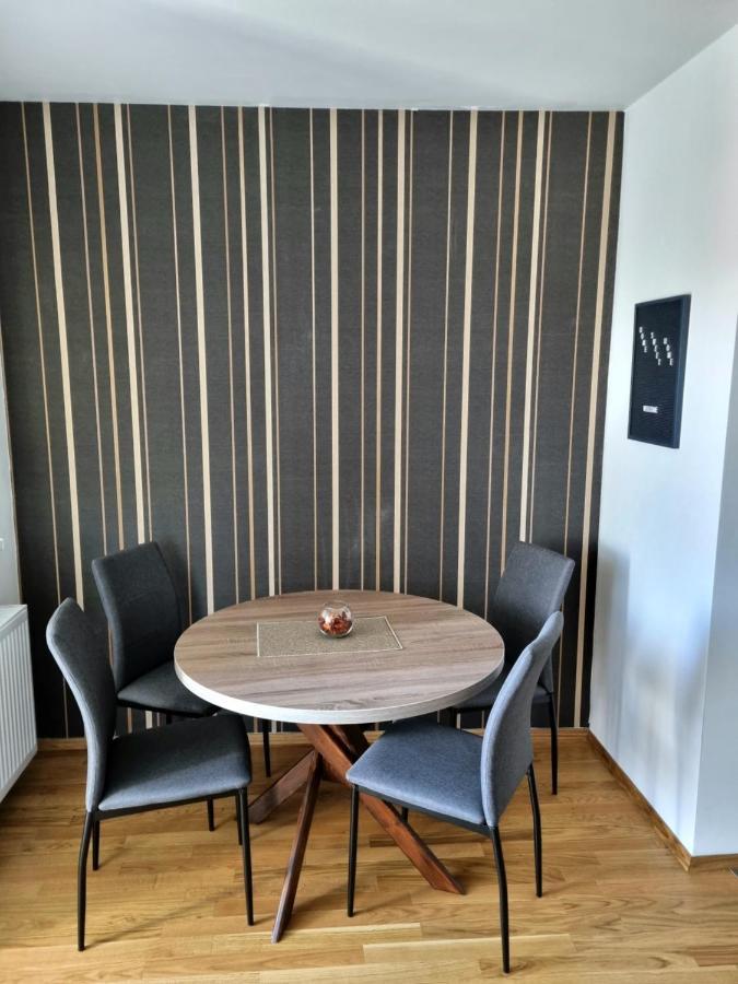 Apartman Court Πριέντορ Εξωτερικό φωτογραφία