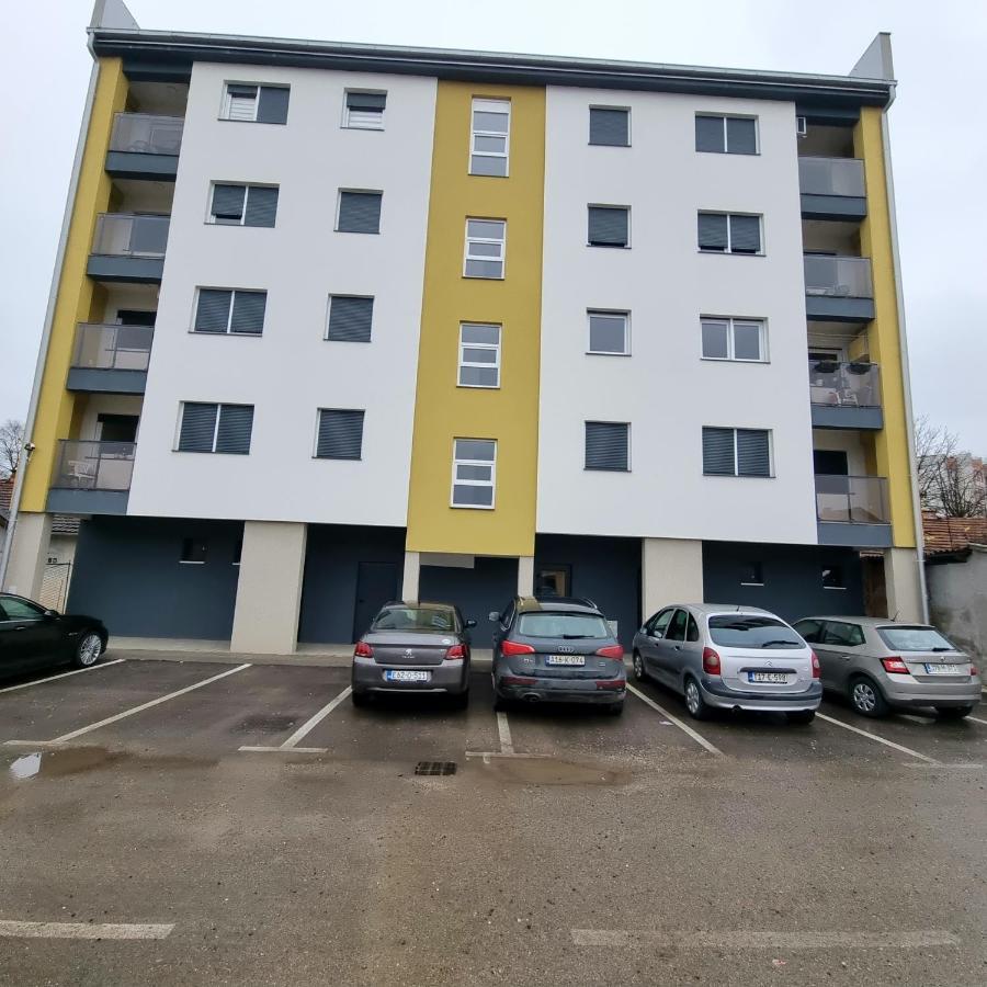 Apartman Court Πριέντορ Εξωτερικό φωτογραφία